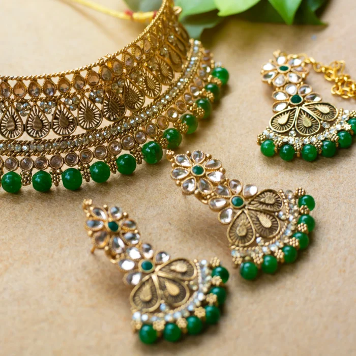 Kundan maang tikka set